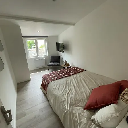 Maison Familiale Avec Jardin Holiday home Vernon (Eure)